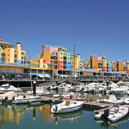 Marina De Wonders *